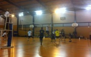 ... mais les grands ne la suivent pas.