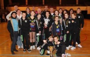 Les benjamines en répétition au tournoi d'Arles