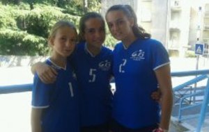 La sélection fille 06 en quart de finale