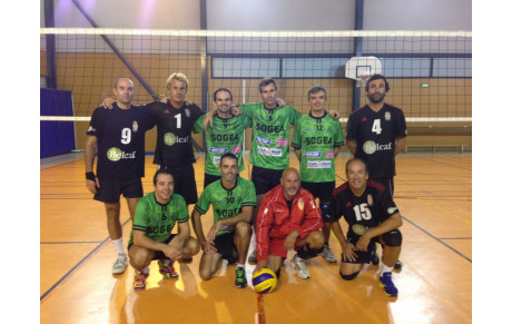 LOISIRS: 1 partout, balle au centre.